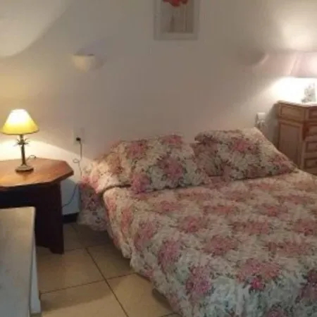 Вилла Villa Hyeres, 2 Pieces, 3 Personnes - Fr-1-335-146 Йер